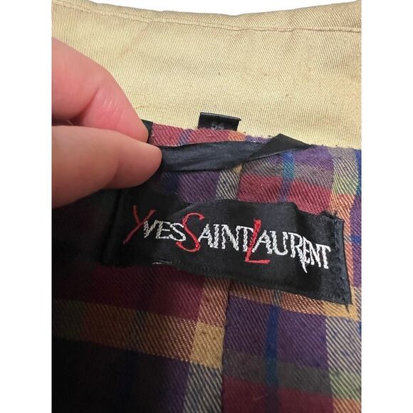 YVES SAINT LAURENT VINTAGE TRENCHCOAT WITH PLAID INTERIOR SIZE 54 EU SIZE L USA - Picture 11 of 15